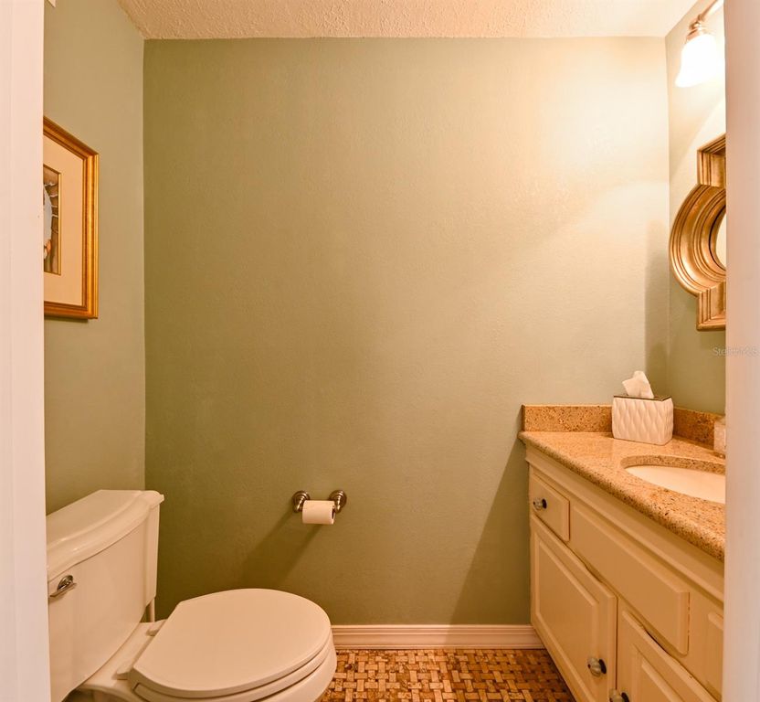 Image 29 of property listing at 12529 SAINT CHARLOTTE DRIVE, Tampa, FL 33618