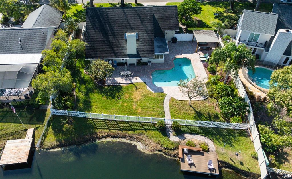 Image 4 of property listing at 12529 SAINT CHARLOTTE DRIVE, Tampa, FL 33618