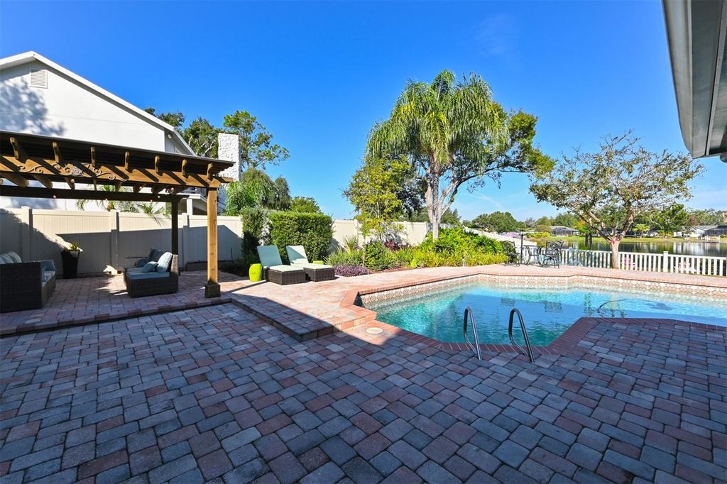 Image 43 of property listing at 12529 SAINT CHARLOTTE DRIVE, Tampa, FL 33618