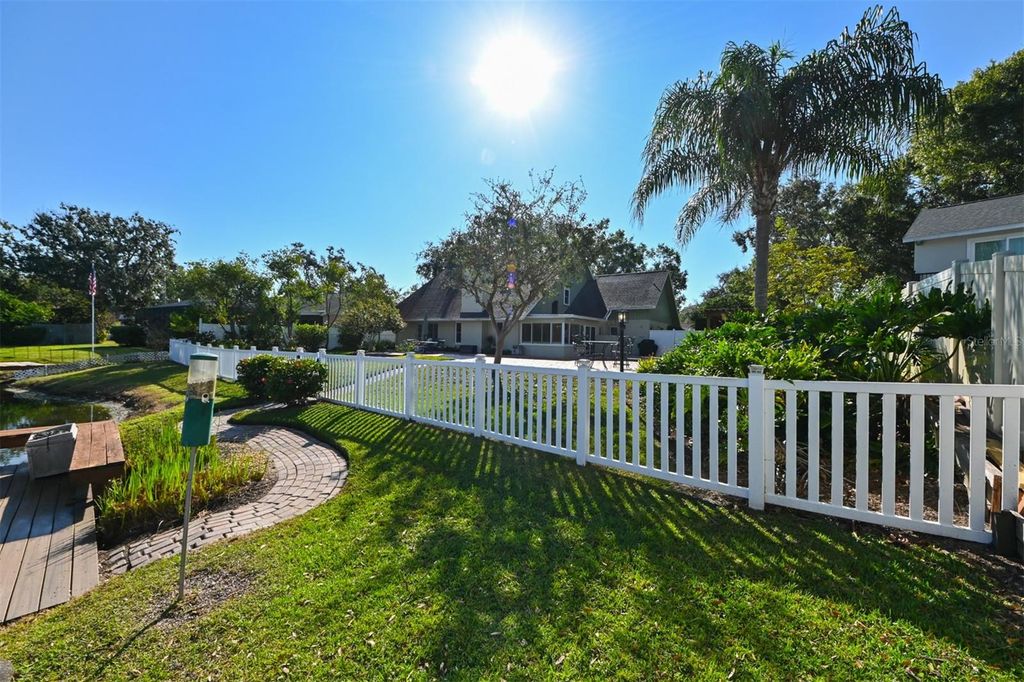 Image 51 of property listing at 12529 SAINT CHARLOTTE DRIVE, Tampa, FL 33618