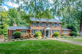 901 Woodlawn Drive, Lexington, NC 27292