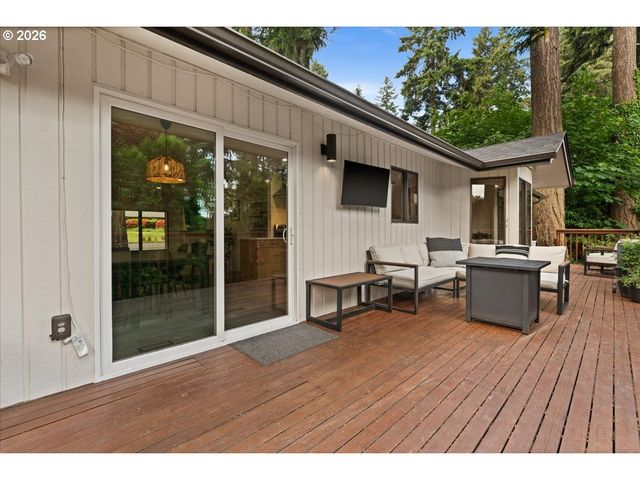 206 Nw 108TH St, Vancouver, WA 98685
