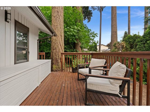 206 Nw 108TH St, Vancouver, WA 98685