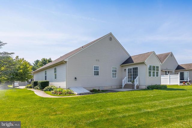 12 SILVER CREEK DR, Mantua, NJ 08051