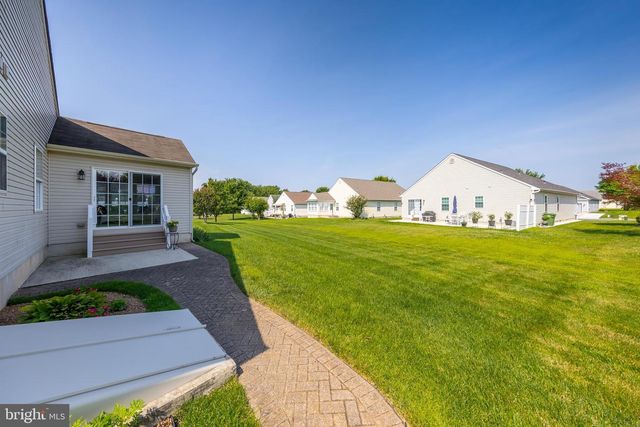 12 SILVER CREEK DR, Mantua, NJ 08051