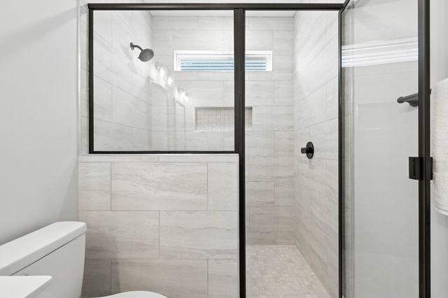 961 Isaac Dr, Clarksville, TN 37040