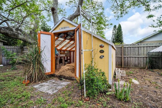 1097 KENWOOD DRIVE, Dunedin, FL 34698