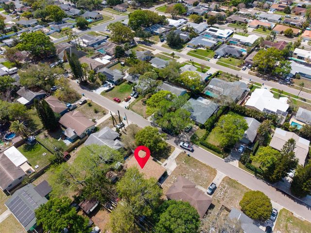 1097 KENWOOD DRIVE, Dunedin, FL 34698