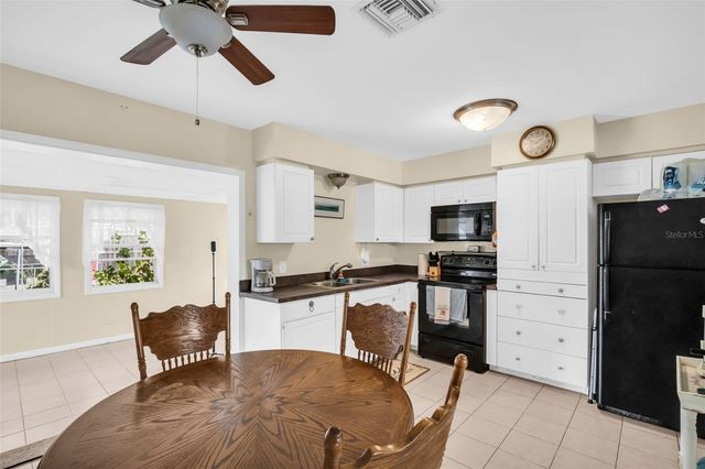 1097 KENWOOD DRIVE, Dunedin, FL 34698