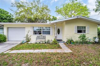1097 KENWOOD DRIVE, Dunedin, FL 34698