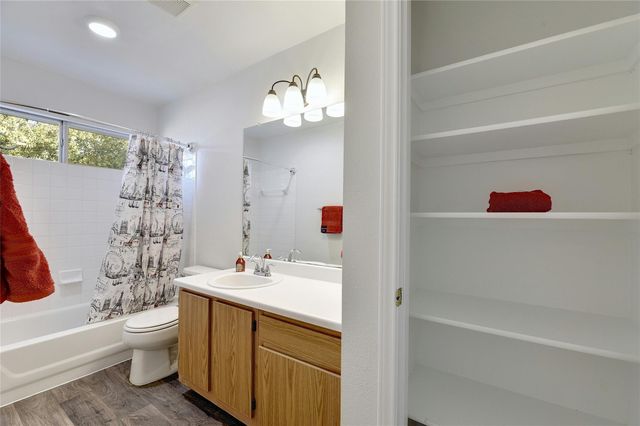 9716 Sugar Hill DR A, Austin, TX 78748