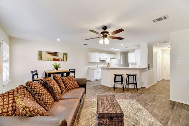 9716 Sugar Hill DR A, Austin, TX 78748