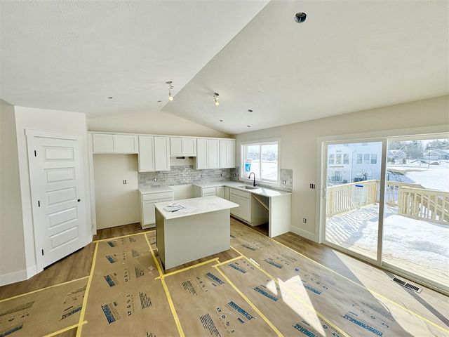 7341 Graymoor Street, Caledonia, MI 49316