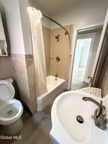 974 Washington Avenue, Albany, NY 12203