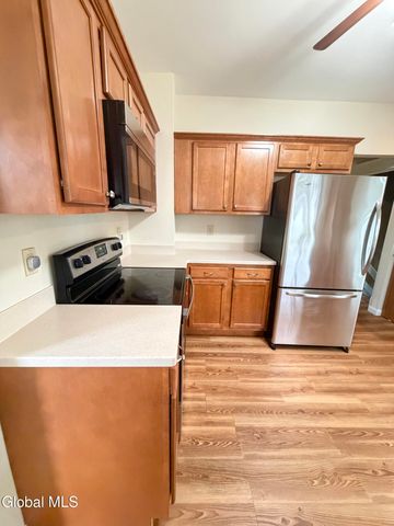 974 Washington Avenue, Albany, NY 12203