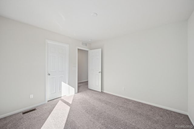 416 Hidden River, Holly Township, MI 48442