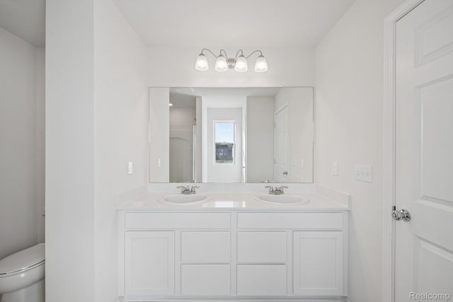 416 Hidden River, Holly Township, MI 48442