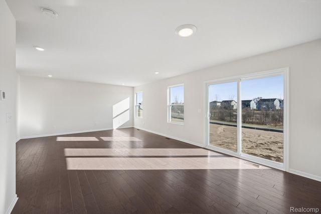 416 Hidden River, Holly Township, MI 48442