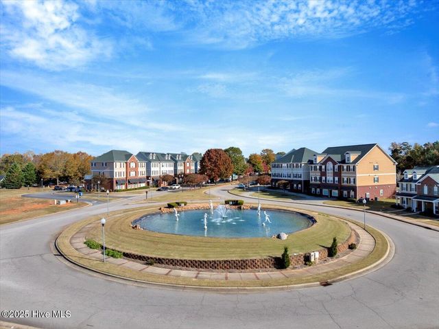 201 Sarazen Drive, Clayton, NC 27527