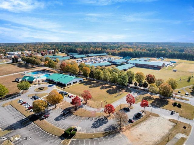 201 Sarazen Drive, Clayton, NC 27527