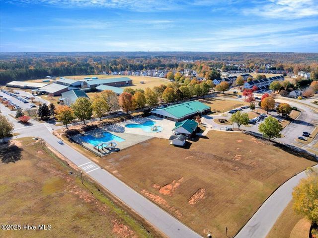 201 Sarazen Drive, Clayton, NC 27527
