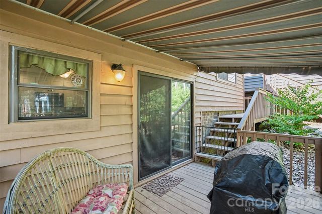 8968 St Croix Lane, Charlotte, NC 28277