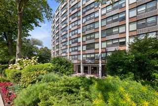 1630 Sheridan Road 2F, Wilmette, IL 60091