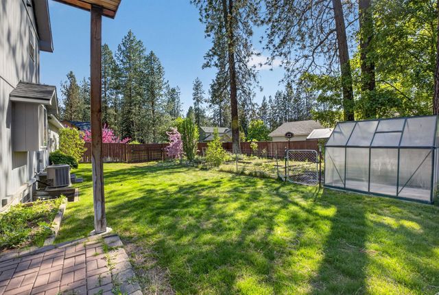 4413 E Moody Ln, Mead, WA 99021