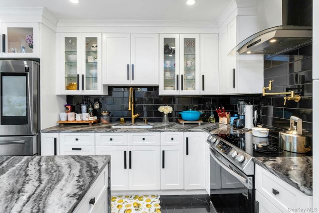 53 Villa Drive, Peekskill, NY 10566