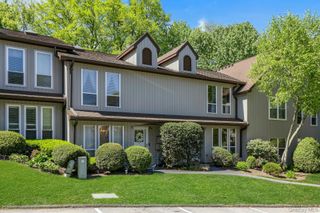 53 Villa Drive, Peekskill, NY 10566