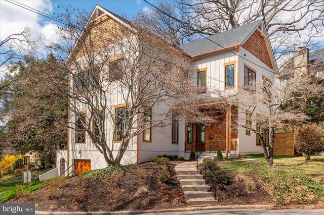 5011 FULTON ST NW, Washington, DC 20016