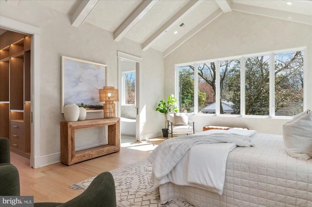 5011 FULTON ST NW, Washington, DC 20016