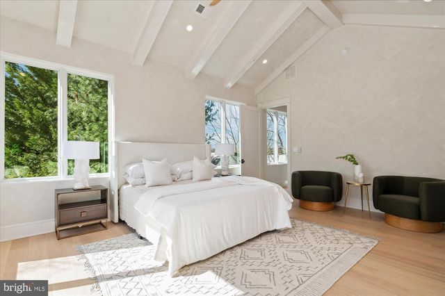 5011 FULTON ST NW, Washington, DC 20016