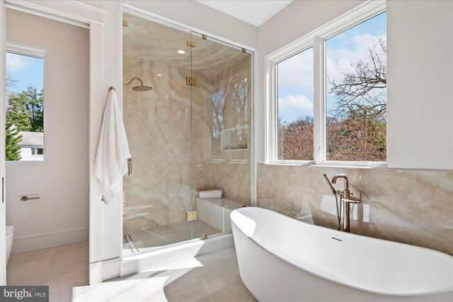 5011 FULTON ST NW, Washington, DC 20016