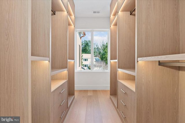 5011 FULTON ST NW, Washington, DC 20016