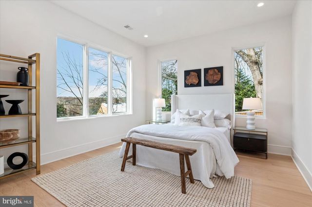 5011 FULTON ST NW, Washington, DC 20016