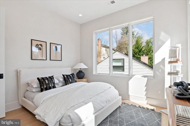 5011 FULTON ST NW, Washington, DC 20016