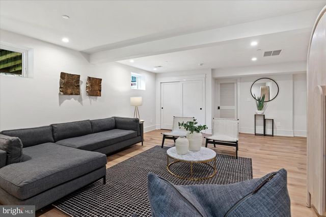 5011 FULTON ST NW, Washington, DC 20016