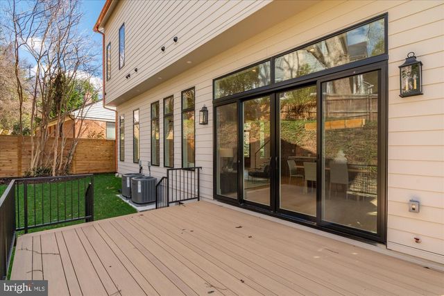 5011 FULTON ST NW, Washington, DC 20016