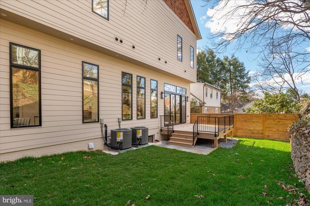 5011 FULTON ST NW, Washington, DC 20016