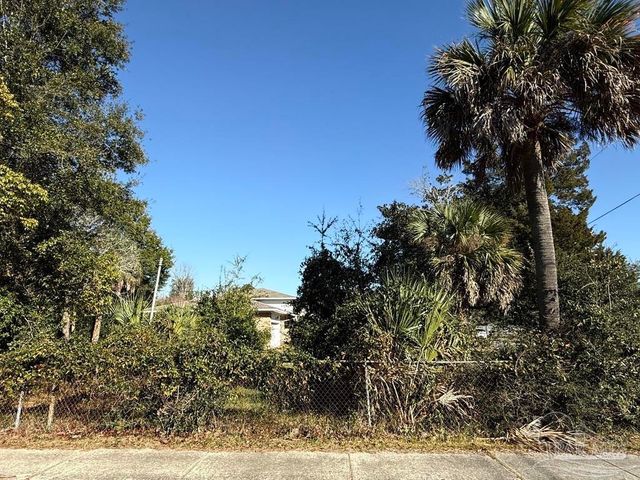 1202 E Yonge St, Pensacola, FL 32503