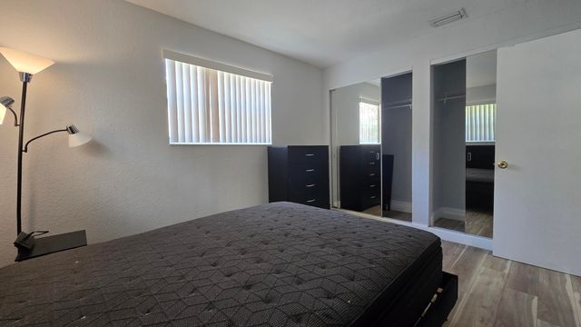 5815 Cleveland Street, Hollywood, FL 33021