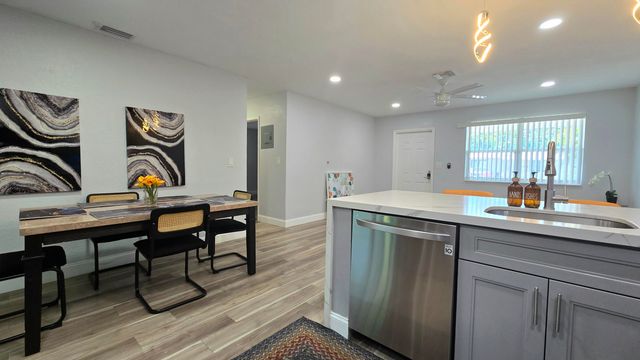5815 Cleveland Street, Hollywood, FL 33021