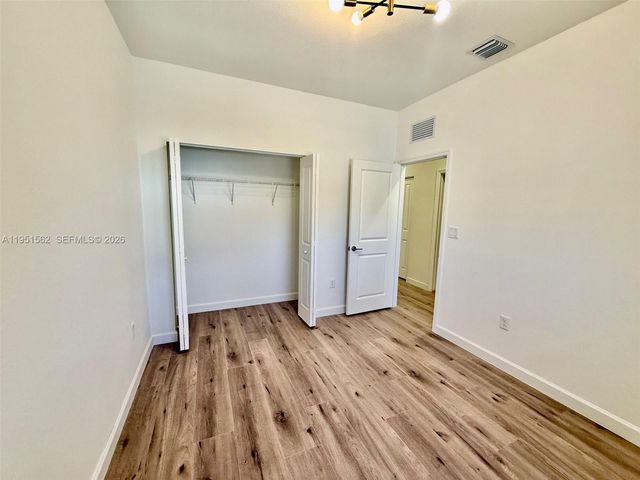 2767 SE 25th Ave, Homestead, FL 33035