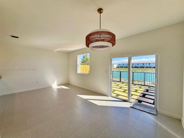 2767 SE 25th Ave, Homestead, FL 33035