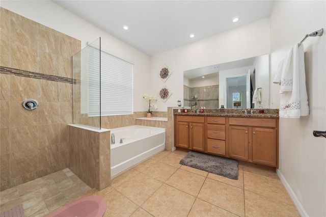 2121 AVIAN LOOP, Kissimmee, FL 34741