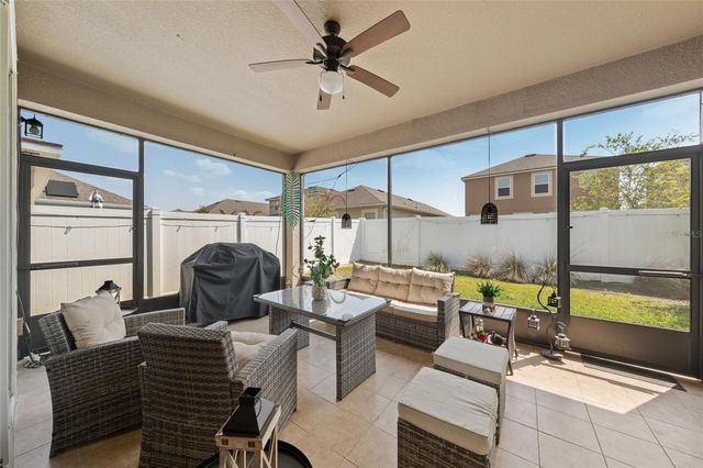 2121 AVIAN LOOP, Kissimmee, FL 34741