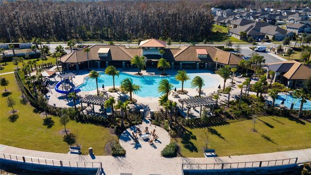 2121 AVIAN LOOP, Kissimmee, FL 34741