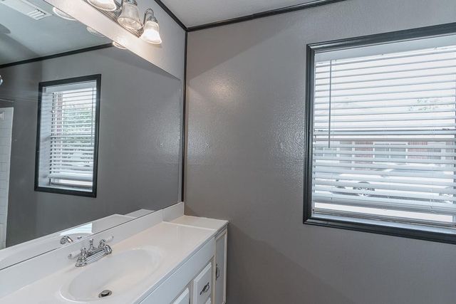 14020 Schroeder Road 141, Houston, TX 77070