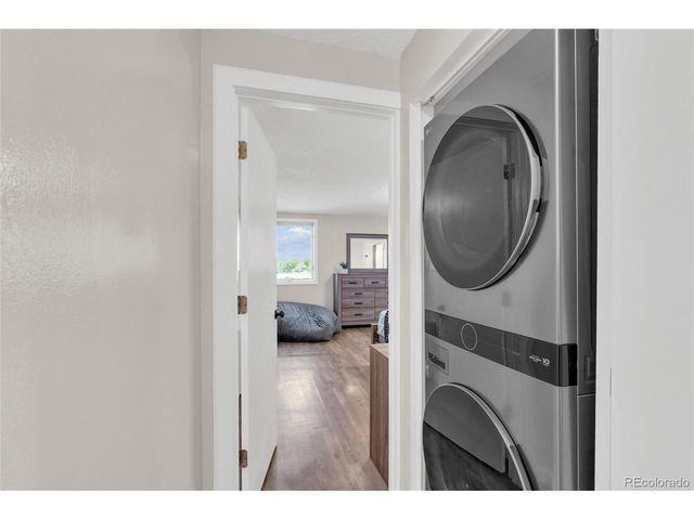 2225 Buchtel Blvd 511, Denver, CO 80210